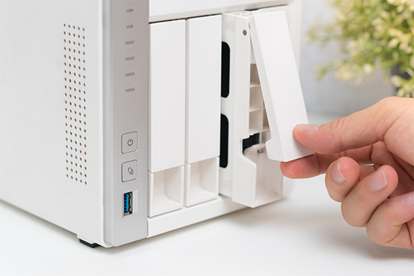 Wat is een RAID-opstelling in een NAS-setup?